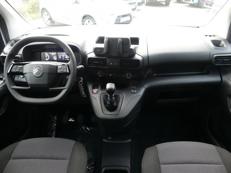 Citroën Berlingo (2026) YOU PROFI Diesel 100k Manual  - fotka 11 z 18