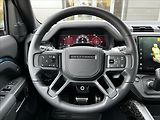 Land Rover Defender (2026) 4,4 110 OCTA P635 V8 AWD - náhled 14