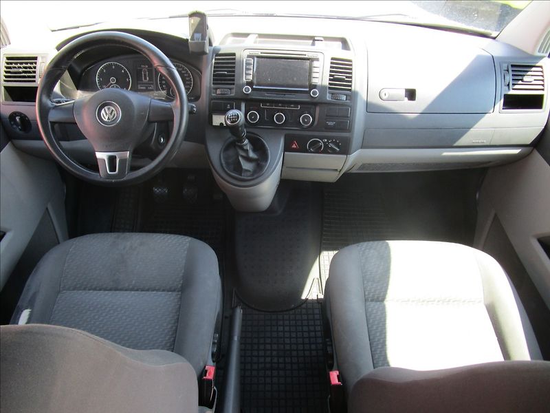Volkswagen Transporter 2.0TDi Klima, 8 míst - fotka 7 z 42