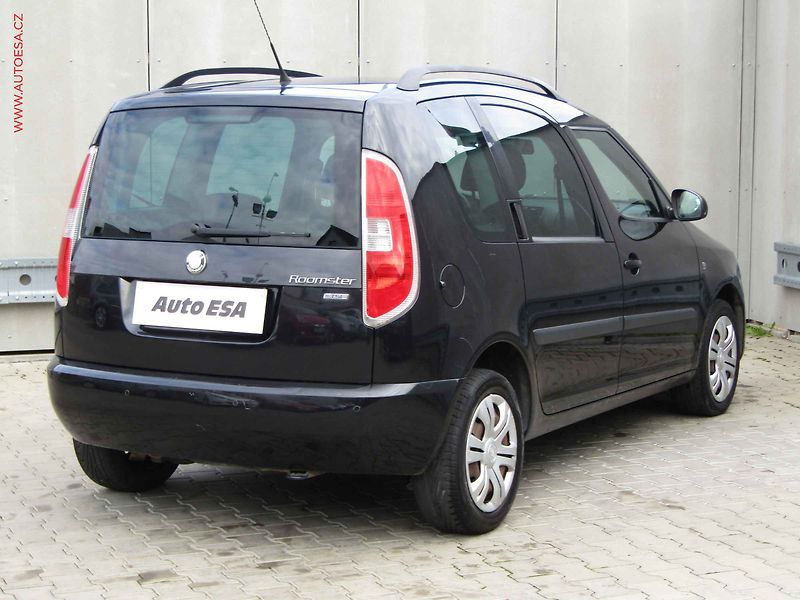 Škoda Roomster (2010) 1.2TSi, 1.maj, Style - fotka 4 z 16