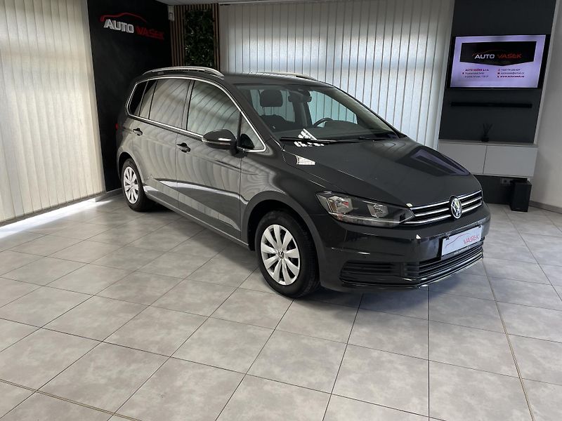 Volkswagen Touran 1.5 TSi 110 kW REZERVACE  - fotka 3 z 25