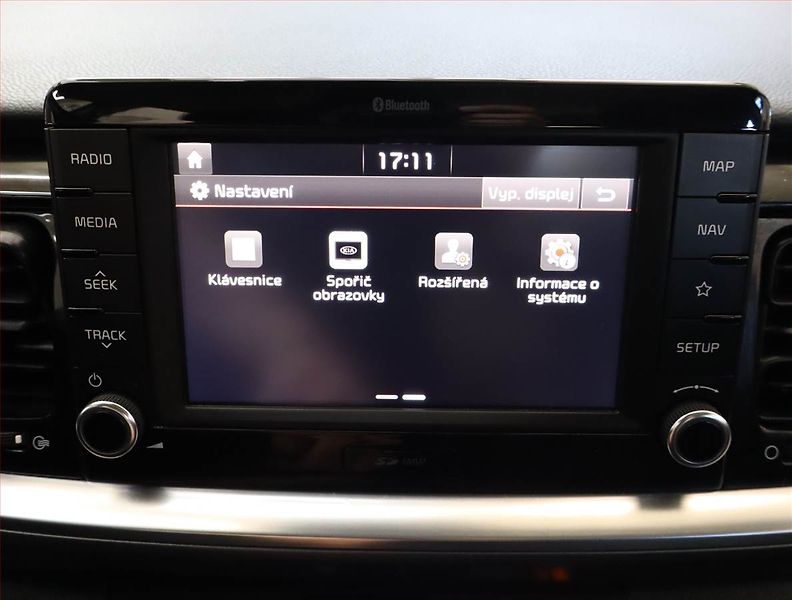Kia Stonic (2019) 1.0 T-GDI, Automat, ČR,1.maj - fotka 19 z 24