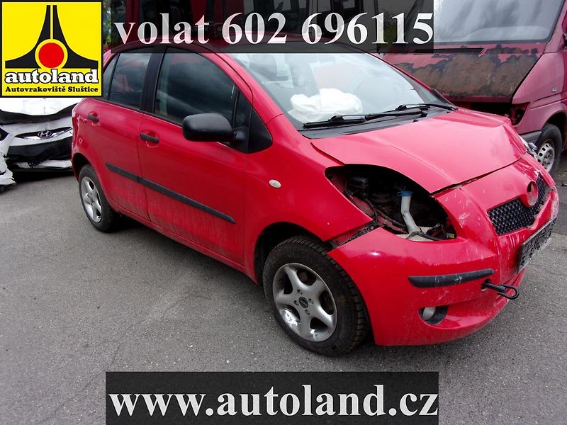 Toyota Yaris (2006) - fotka 2 z 7