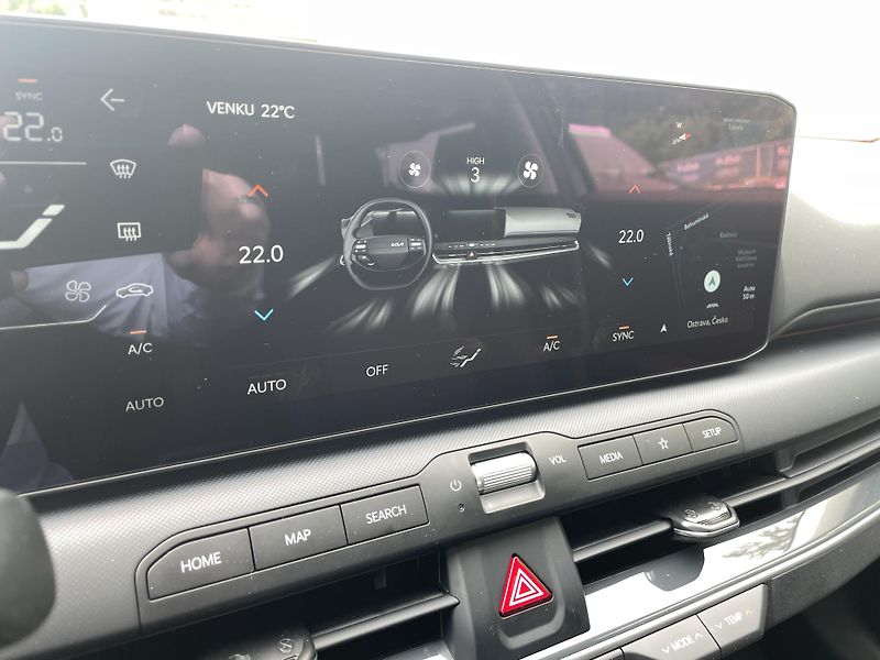 Kia K4 Sportswagon (2026) 1,6T-GDi 7DCT TOP  Sound / A17 - fotka 18 z 32