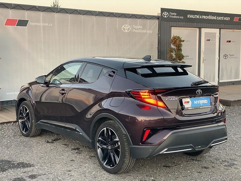 Toyota C-HR 2.0HEV, ČR, GR Sport, záruka - fotka 5 z 16