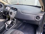 Lancia Delta 2.0JTD 165PS SPORT NAVI SERVIS - náhled 138