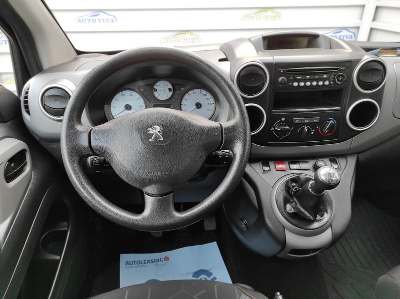 Peugeot Partner Tepee 1,6 BlueHDi ACTIVE,ČR,1majitel - fotka 11 z 18