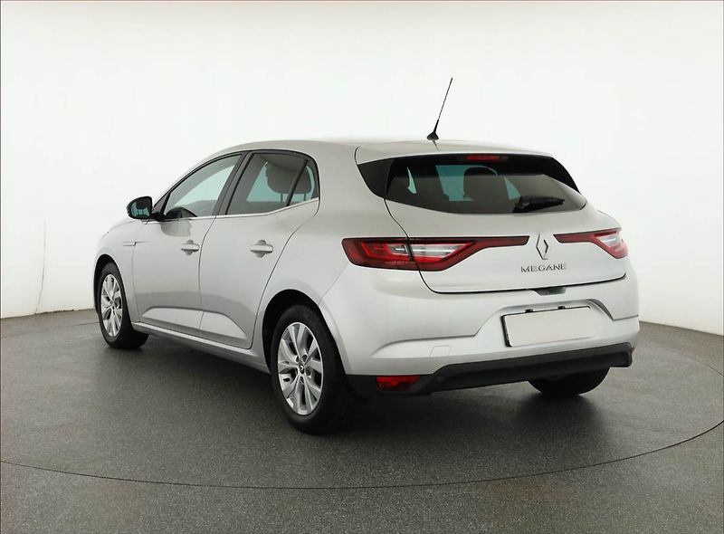 Renault Mégane (2018) Limited 1.2 TCe, Automat - fotka 4 z 17