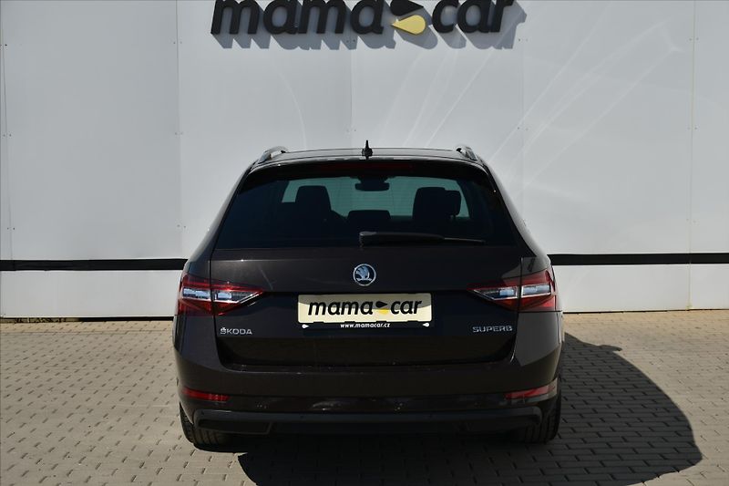 Škoda Superb 2.0TDi 140kW PANORAMA TAŽNÉ - fotka 6 z 27
