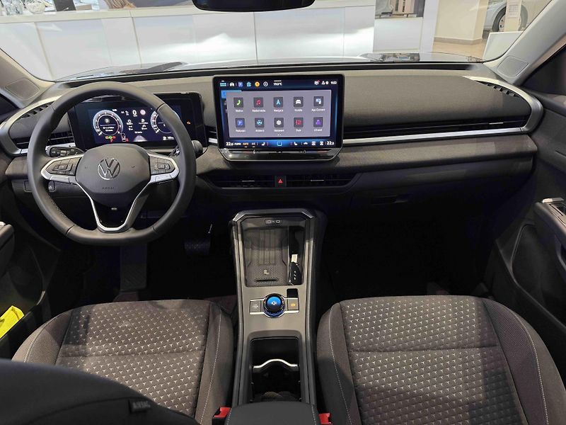 Volkswagen T-Roc (2026) 1,5 eTSI 110 kW 7DSG - fotka 7 z 7
