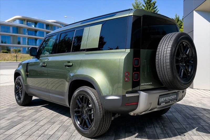 Land Rover Defender (2026) 110 D200 S - fotka 3 z 28