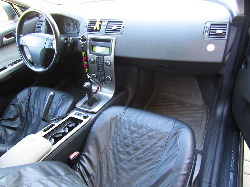 Volvo V50 (2009) 1.8 16V kW - fotka 13 z 35