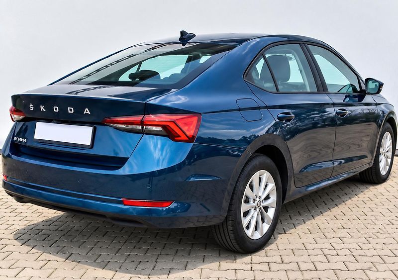 Škoda Octavia (2022) Ambition Plus 2.0 tdi 85kw  - fotka 3 z 30