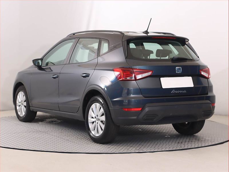 Seat Arona (2022) Xperience 1.0 TSI, Automat - fotka 4 z 20