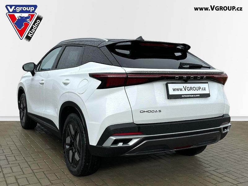 Omoda 5 (2026) 1.6 tGDI 108kW Premium - fotka 3 z 21