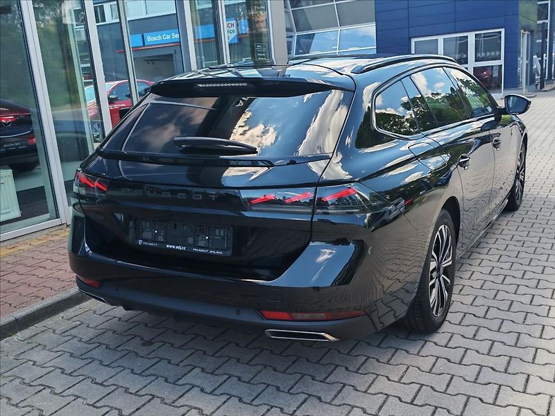 Peugeot 508 1,5 508 SW BlueHDi 130 EAT8 Al - fotka 12 z 21