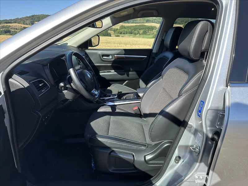 Renault Koleos 2,0 dCi 177k 4x4 Energy Intens - fotka 12 z 39