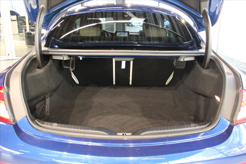 Mercedes-Benz Třídy C 250d Coupé AMG Line DIS+/Burme - fotka 26 z 30