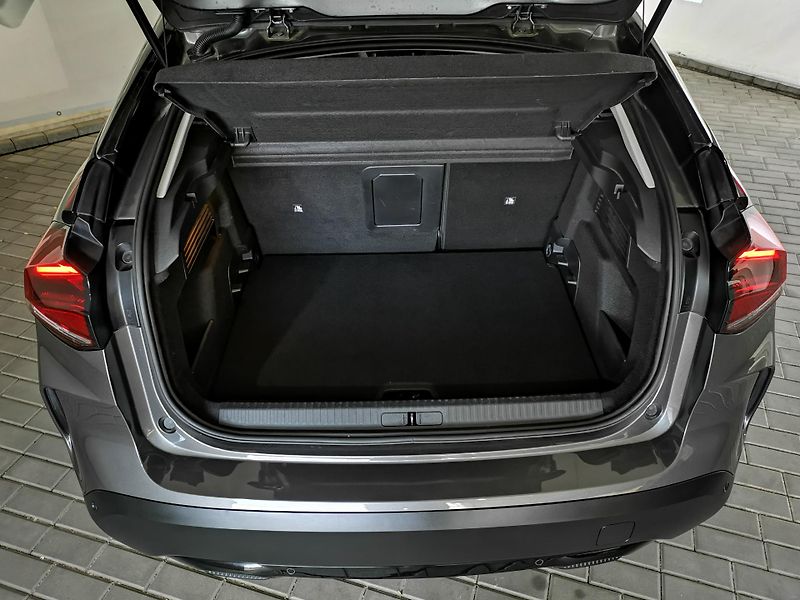 Citroën ë-C4 (2023) e LED APPCAR TEPELKO ZÁRUKA - fotka 20 z 26