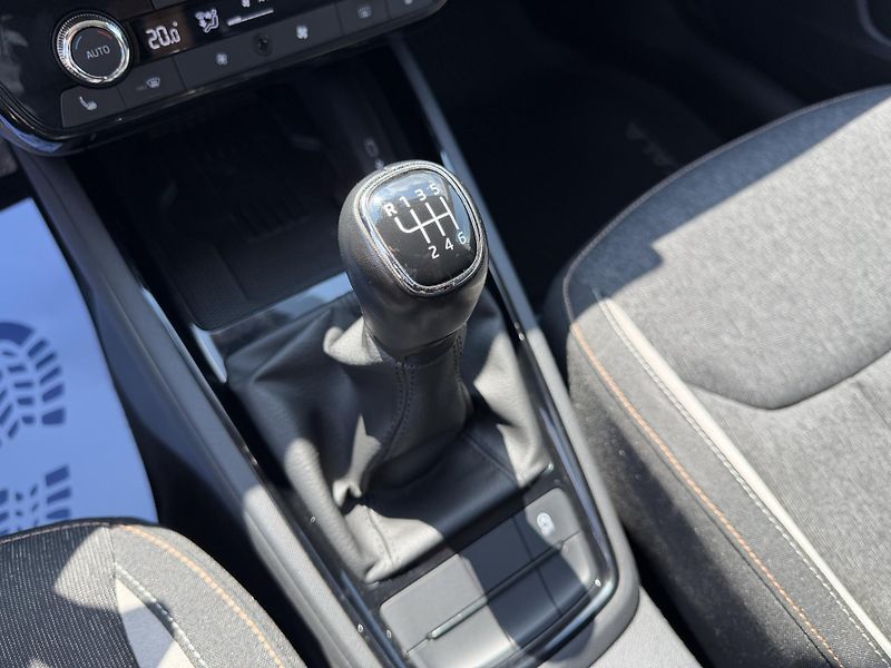 Škoda Scala 1,0 TSi/85kW Selection - fotka 39 z 75