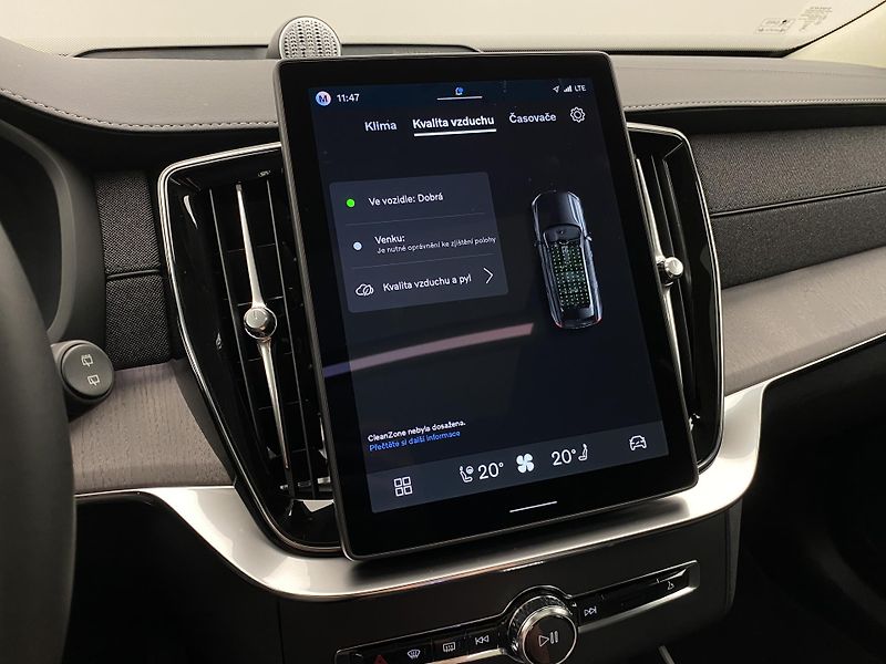 Volvo XC90 (2026) T8 AWD RECHARGE DARK ULTRA - fotka 46 z 75