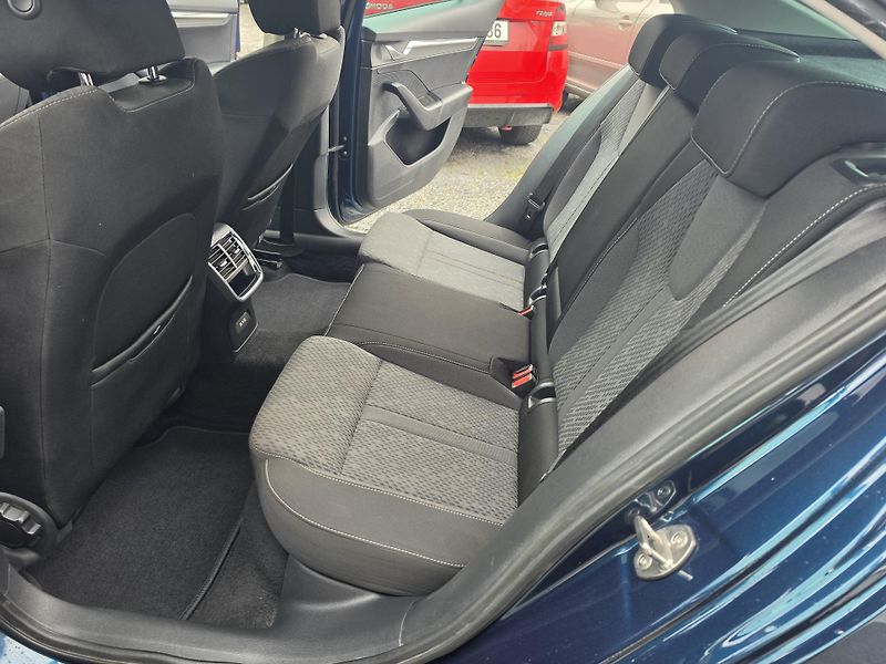 Škoda Octavia IIII.2.0 TDI 110KW Led TZ - fotka 11 z 26