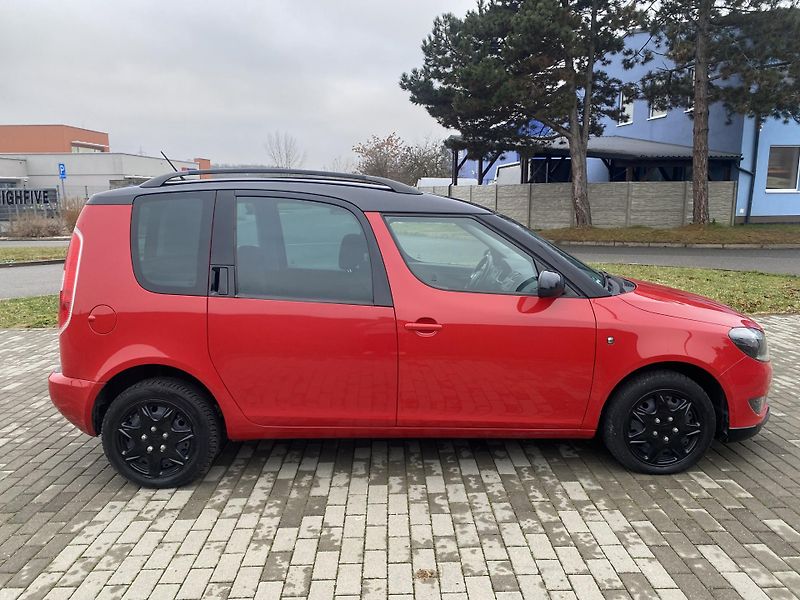 Škoda Roomster (2014) 1.2TSi MODEL NOIRE - fotka 6 z 65