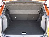 Peugeot 2008 (2020) 1.2 PT, 1.maj,ČR, Allure, AT - náhled 7