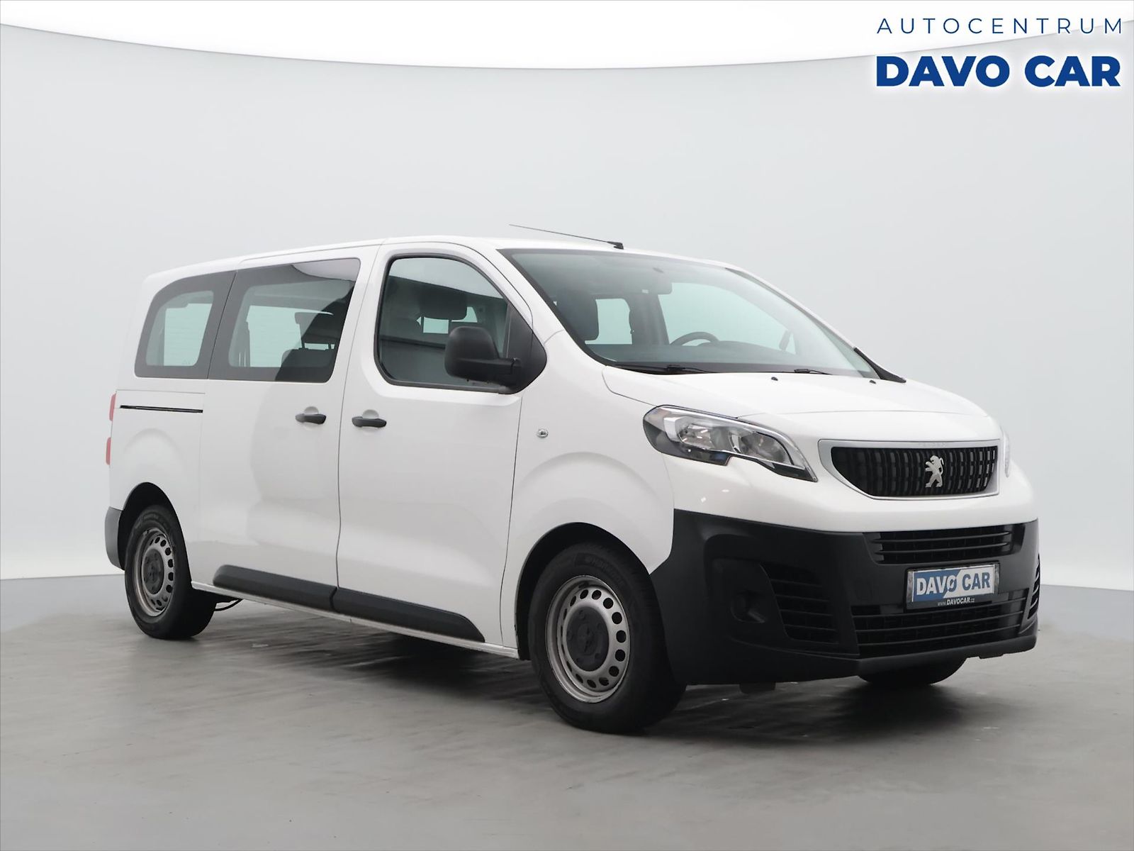 Peugeot Traveller 2.0 BlueHDI 110kW 5-Míst L2