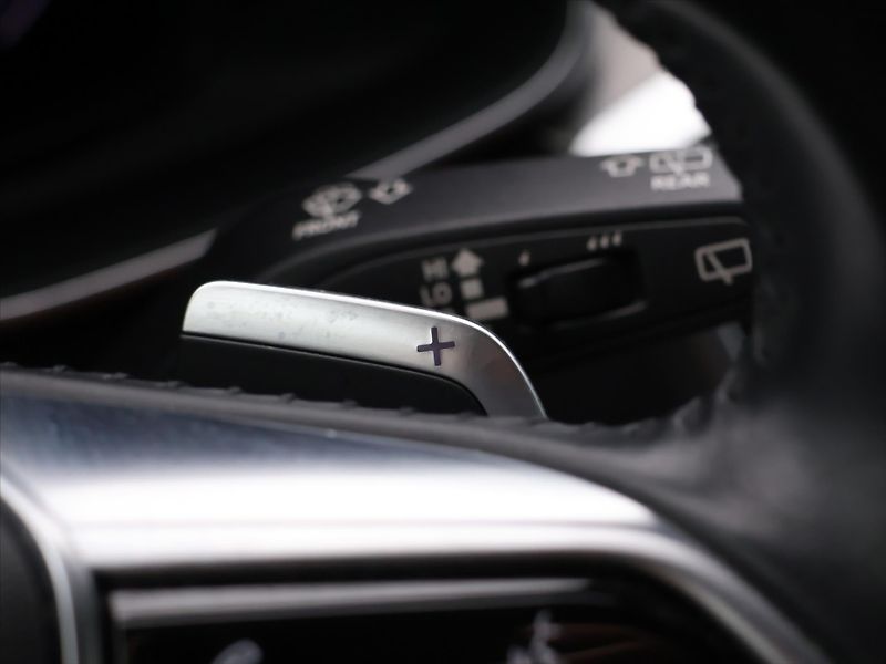 Audi A6 Avant 3.0 50 TDI 210kW S-Line - fotka 21 z 36