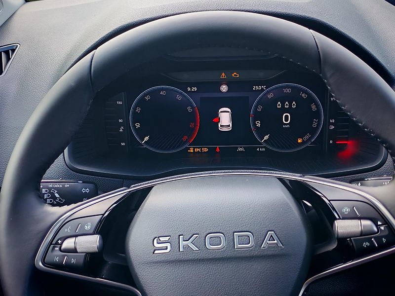 Škoda Karoq (2026) Classic, 110kW, MP - fotka 7 z 19