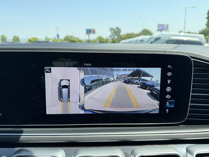 Mercedes-Benz GLS (2019) 400 d 4MATIC - fotka 38 z 54