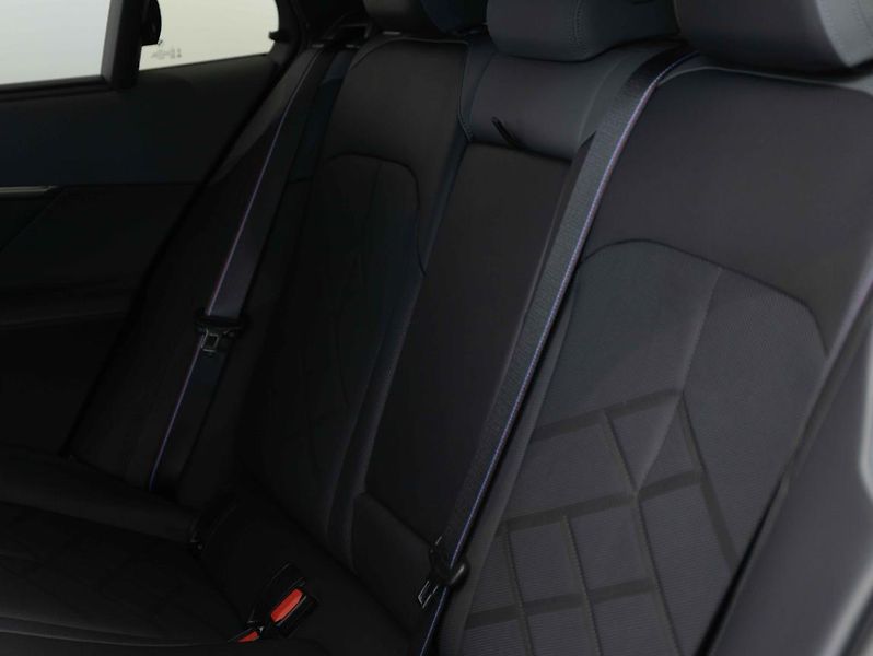 BMW Řada 5 540d xDrive Touring - fotka 16 z 20