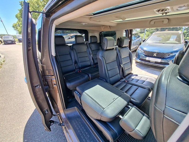 Peugeot Traveller 2,0 BHDI 150k 8M - fotka 6 z 27