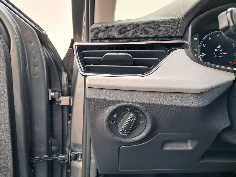 Škoda Kamiq (2026) Top Selection 1.0 TSI / 85 kW - fotka 18 z 27