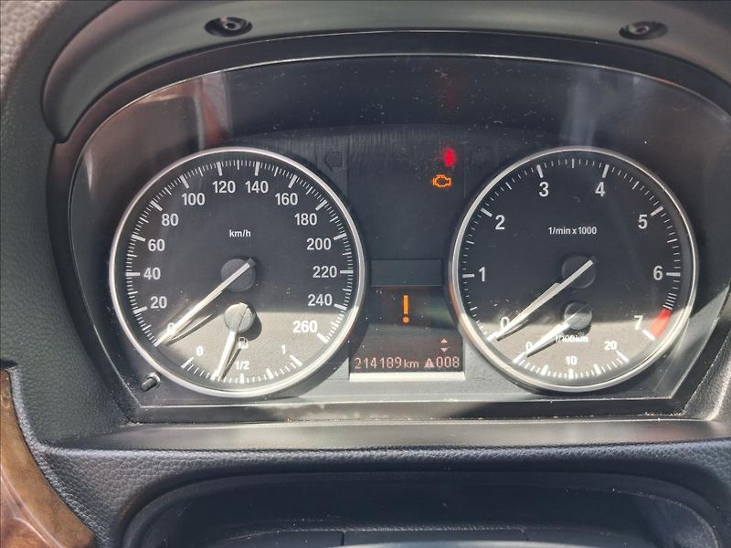 BMW Řada 3 2,0 - fotka 14 z 15