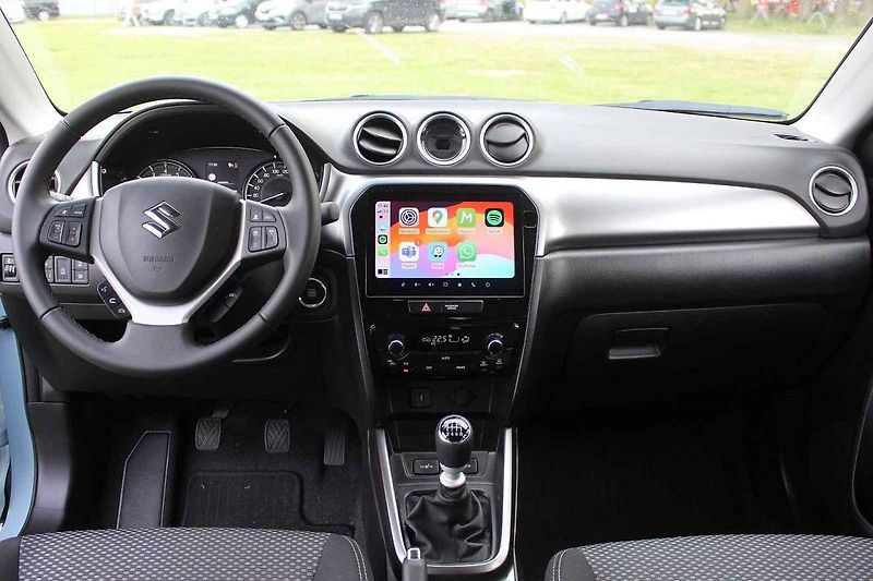 Suzuki Vitara je univerzální auto pro všední dny i víkendy
