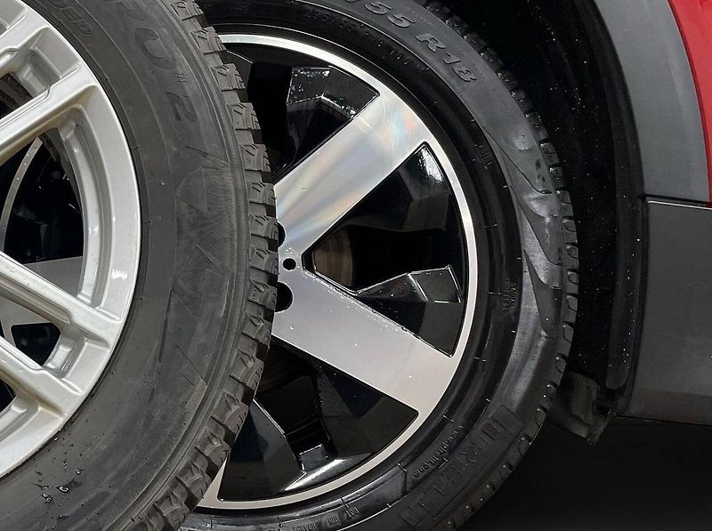 Mercedes-Benz GLB 200 Parkovací asistent - fotka 14 z 15