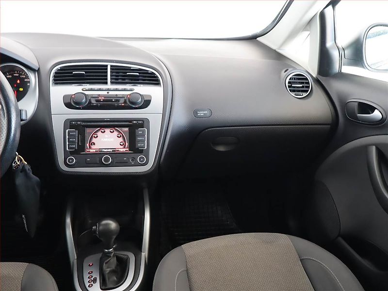 Seat Altea (2011) 1.8 TSI, Automat, Serv.kniha - fotka 8 z 20