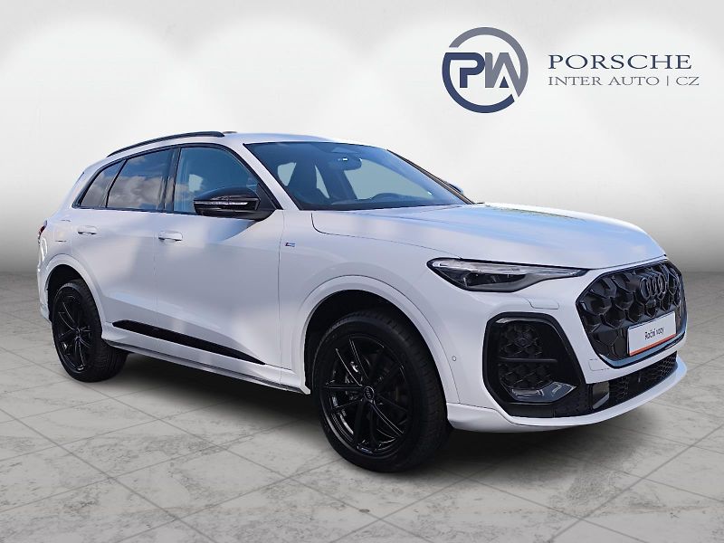 Audi Q5 2.0 TDi Quattro - fotka 9 z 27