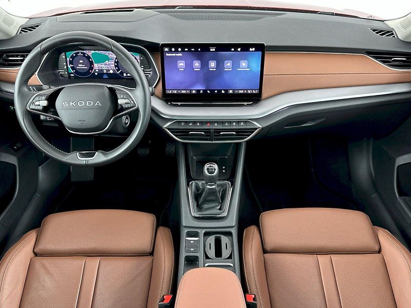 Škoda Octavia (2025) Combi 1.5TSI 110kW Exclusive S - fotka 5 z 36
