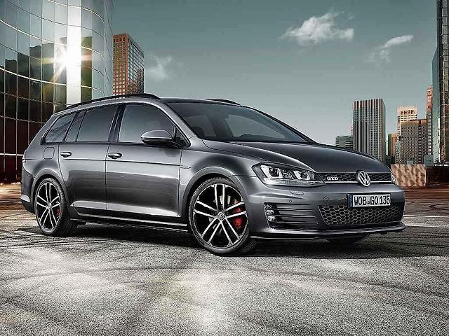 Volkswagen Golf GTD Variant.