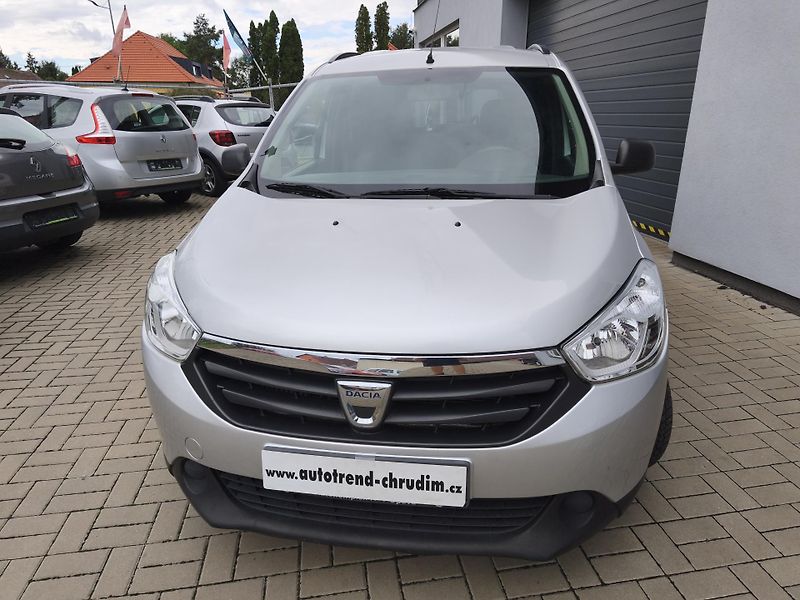 Dacia Lodgy (2013) 1,2TCe-85kW - fotka 3 z 22