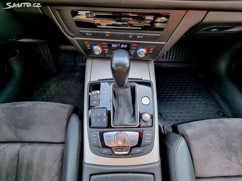 Audi A6 Allroad (2018) 3,0 TDI 200kW quattro S tronic - fotka 15 z 25
