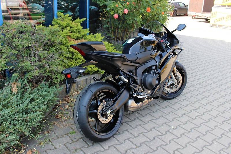 Yamaha (2026) YZF-R9 2026 SKLADEM - fotka 6 z 10