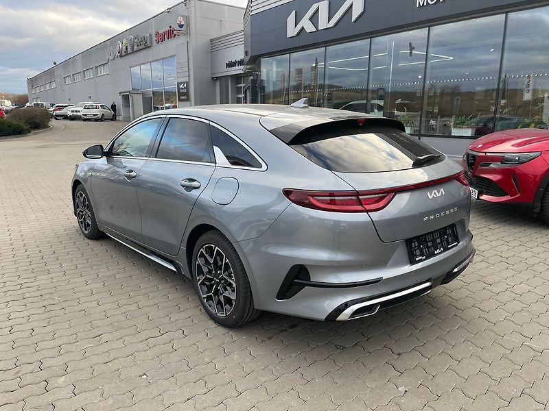 Kia Pro_Ceed 1,5 T-GDi GPF 7DCT GT LINE PLU - fotka 5 z 14