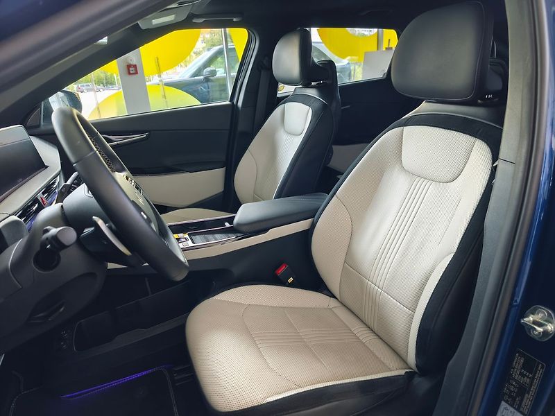 Kia EV6 GT Line*AWD*Top výbava*Záruka - fotka 11 z 21