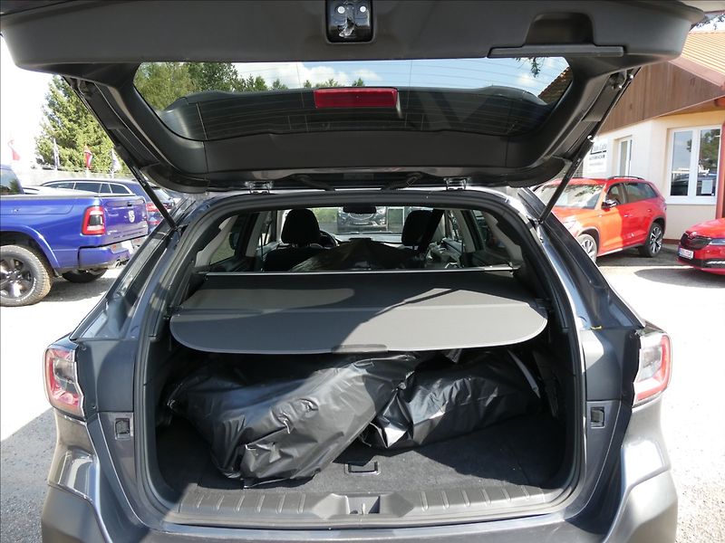Subaru Outback 2,5 i 124kW AWD ČR,DPH,2x kola - fotka 17 z 46
