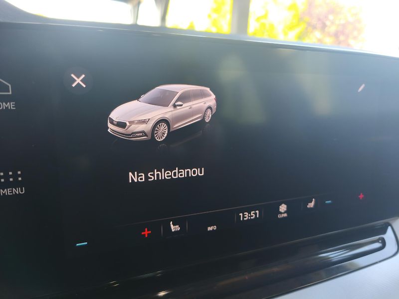 Škoda Octavia (2021) 1.5-TSI-110kw-SUPER STAV - fotka 24 z 27