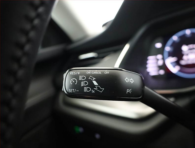 Škoda Octavia (2023) Ambition 1.5 TSI - fotka 17 z 19